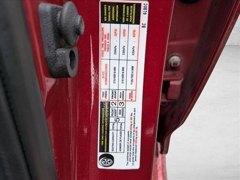 Used 2022 Nissan Sentra SR w/ SR Premium Package image 23