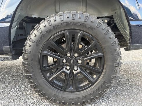 Used 2024 Ford F150 Platinum AWD/4WD image 7