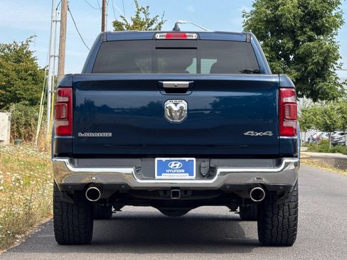 Used 2022 RAM 1500 Laramie AWD/4WD image 4
