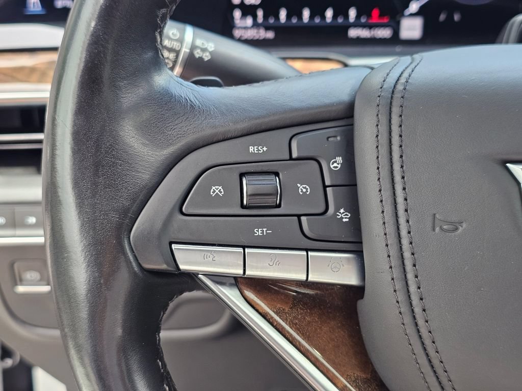 Used 2021 Cadillac Escalade Sport Platinum w/ LPO, ONYX Package AWD/4WD image 30