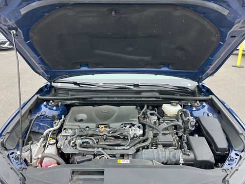 Used 2025 Toyota Camry LE image 31