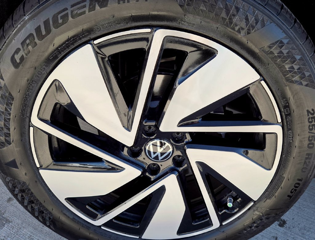Certified 2026 Volkswagen Atlas SE FWD image 10
