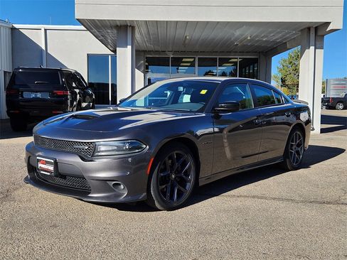 Used 2021 Dodge Charger R/T w/ Blacktop Package image 4
