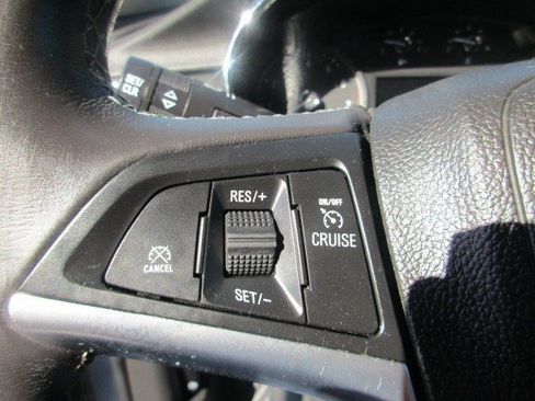 Used 2019 Buick Encore Preferred AWD/4WD image 21