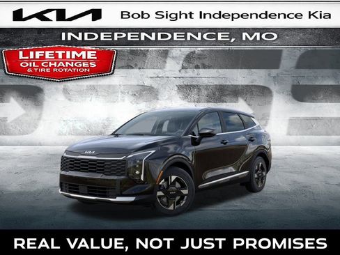 New 2026 Kia Sportage LX image 1