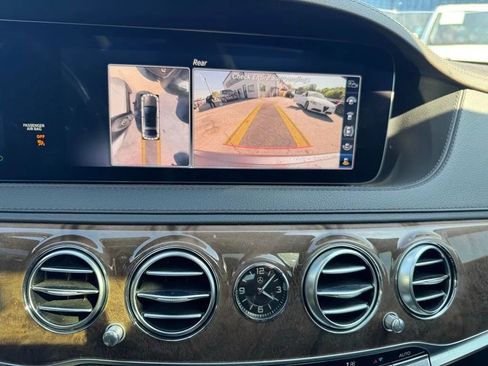 Used 2019 Mercedes-Benz S 560 Sedan image 24