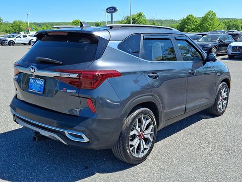Used 2021 Kia Seltos S AWD/4WD image 7