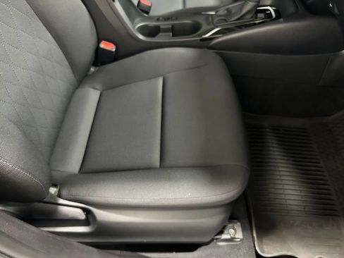 Used 2026 Toyota Corolla LE FWD image 53