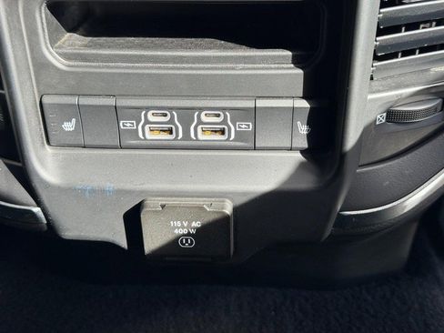 Used 2022 RAM 3500 Laramie image 15