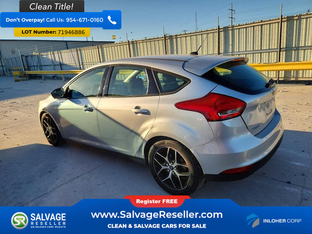 Used 2017 Ford Focus SEL FWD image 3