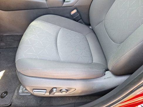 Used 2023 Toyota RAV4 XLE w/ Convenience Package AWD/4WD image 17