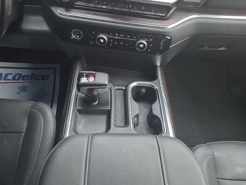 Used 2023 GMC Sierra 1500 SLT w/ SLT Convenience Package image 18