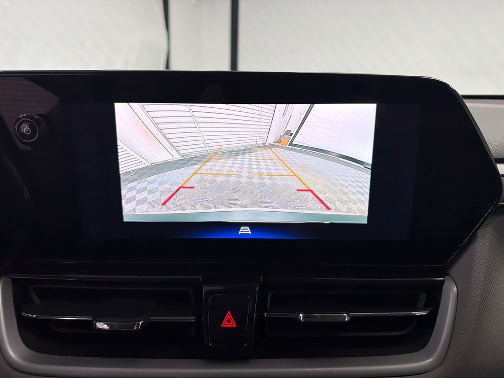 Used 2025 Chevrolet TrailBlazer LT FWD image 27