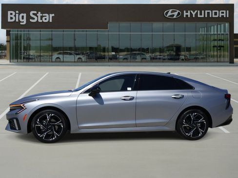 Used 2026 Kia K5 GT-Line w/ GT-Line Premium Package image 2