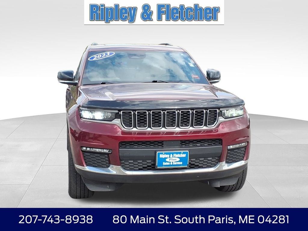 Used 2023 Jeep Grand Cherokee L Limited AWD/4WD image 2