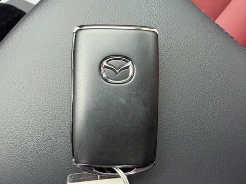 New 2026 MAZDA MAZDA3 2.5 S Hatchback w/ Premium Pkg FWD image 30