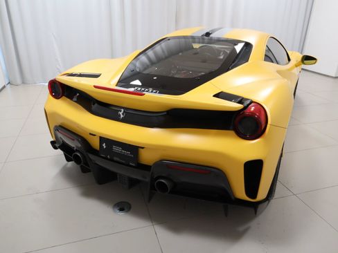 Certified 2019 Ferrari 488 Pista Coupe RWD image 39