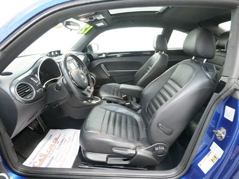 Used 2012 Volkswagen Beetle Turbo FWD image 13
