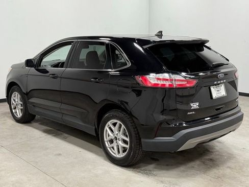 Certified 2023 Ford Edge SEL image 9