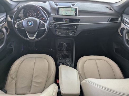 Used 2017 BMW X1 xDrive28i image 16