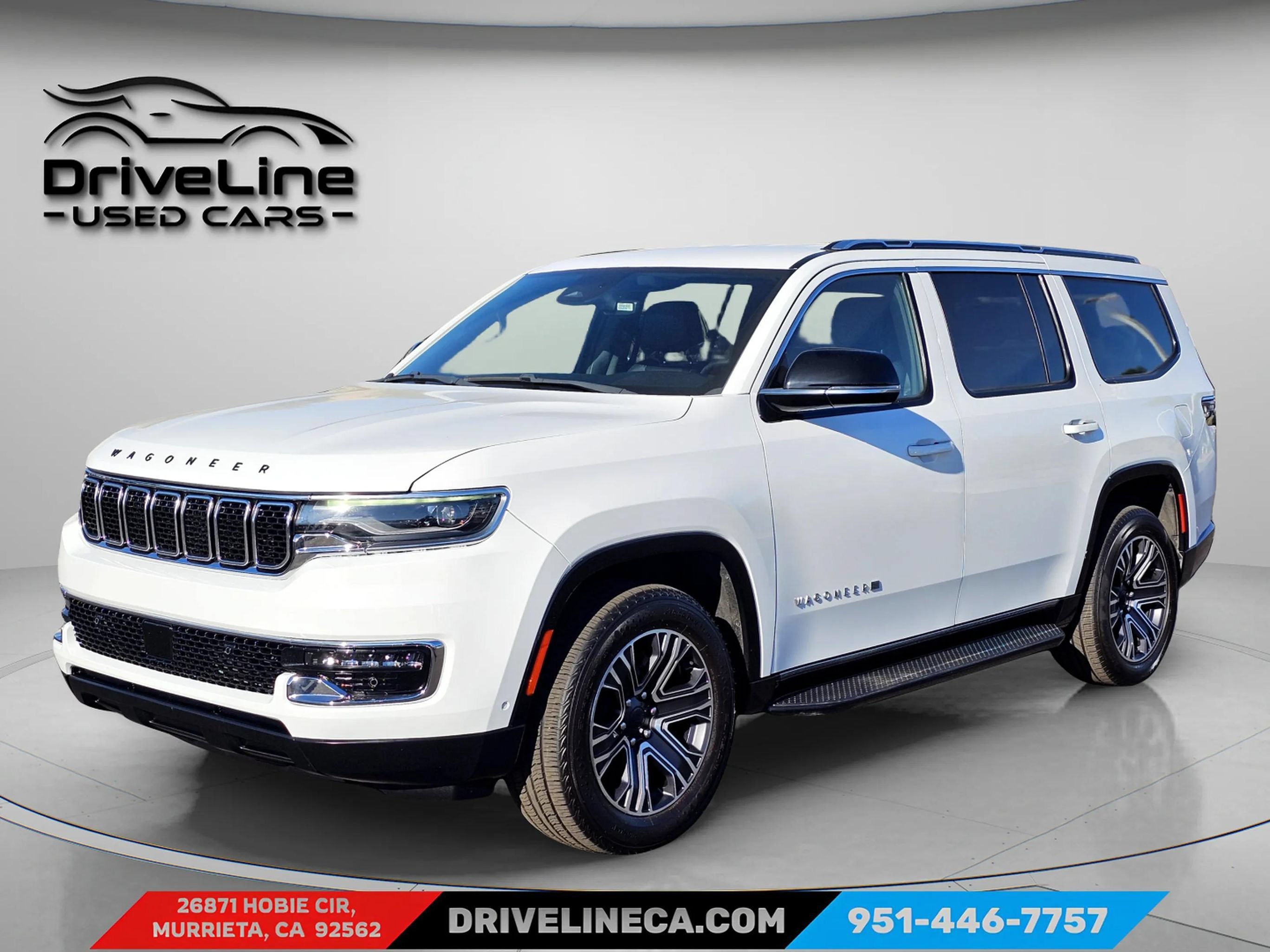 Used 2024 Jeep Wagoneer Series II w/ Flexible Seating Group RWD image 1
