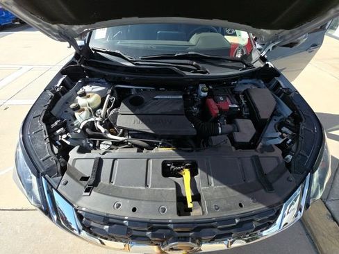 Used 2023 Nissan Rogue SL w/ SL Premium Package image 29