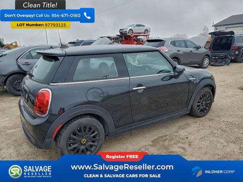 Used 2023 MINI Cooper SE image 4