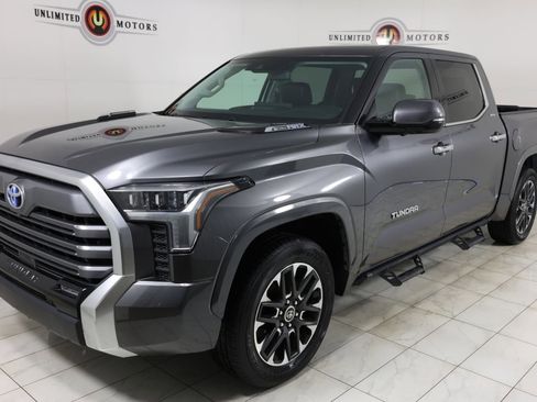 Used 2023 Toyota Tundra Limited RWD image 5