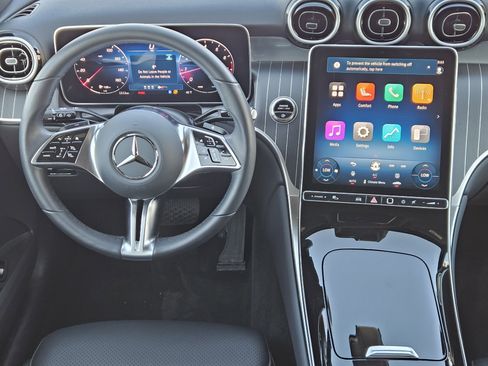 Certified 2025 Mercedes-Benz GLC 300 image 27