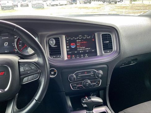Certified 2023 Dodge Charger SXT RWD image 9