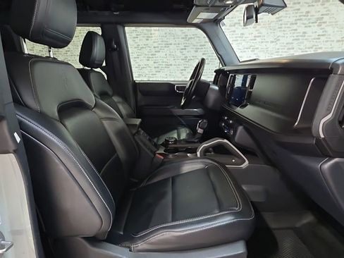 Used 2021 Ford Bronco First Edition AWD/4WD image 13