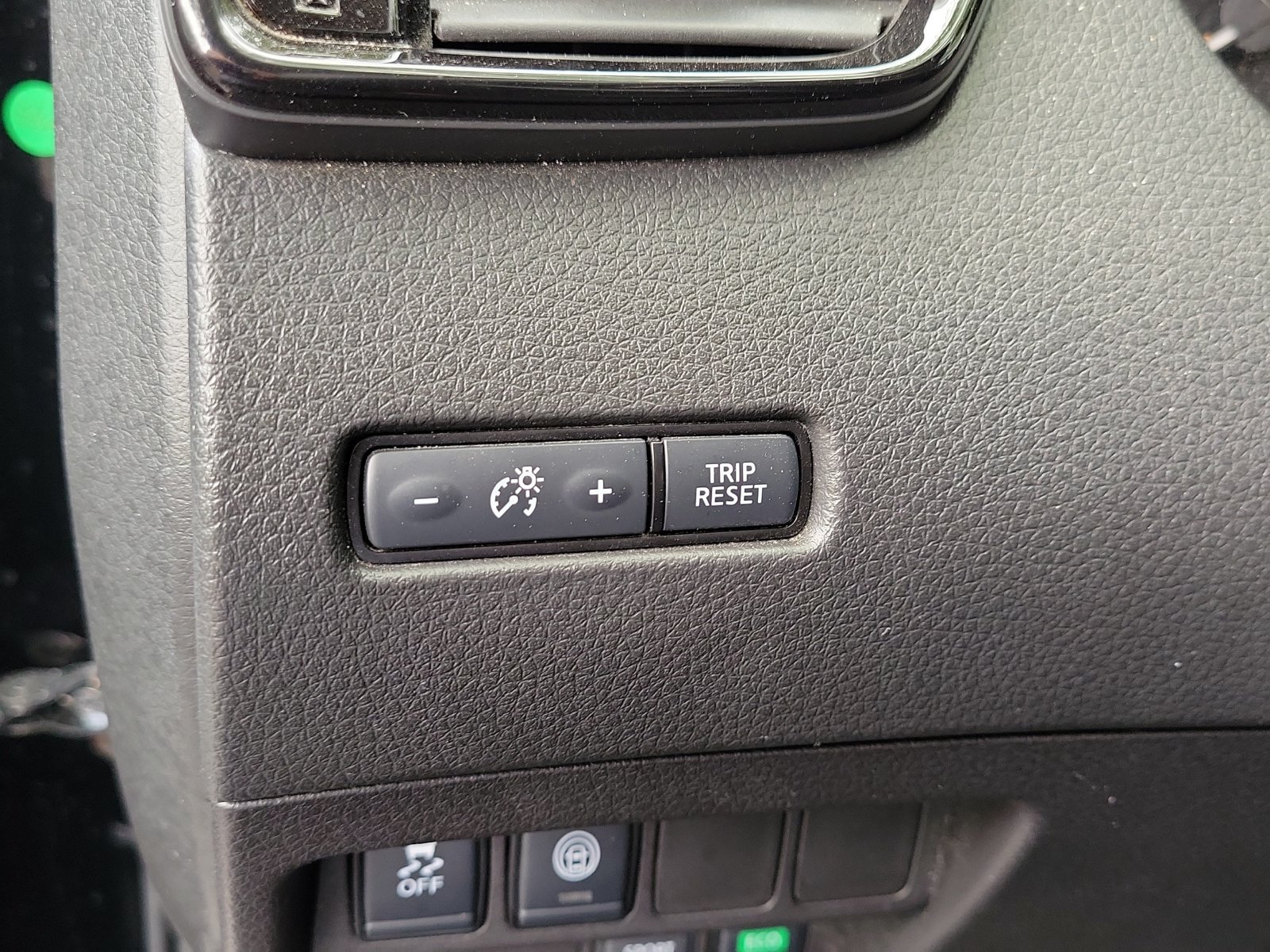Used 2021 Nissan Rogue Sport S FWD image 8