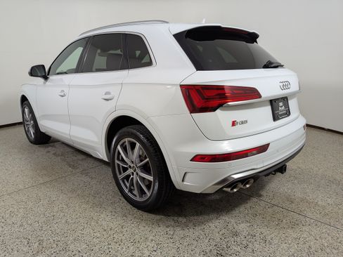 Certified 2023 Audi SQ5 Premium Plus w/ Premium Plus Package AWD/4WD image 5