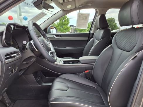 Used 2025 Hyundai Palisade SEL FWD image 17