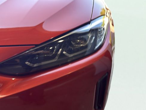 Used 2023 BMW i4 eDrive40 RWD image 31