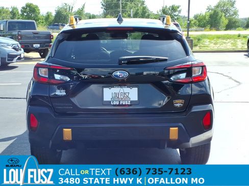 Used 2024 Subaru Crosstrek 2.5i Wilderness w/ Crosstrek Mirror Package AWD/4WD image 30