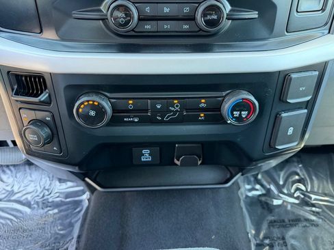 Used 2023 Ford F150 XLT AWD/4WD image 25