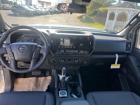 New 2026 Nissan Frontier SV w/ SV Convenience Package AWD/4WD image 13