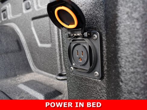 New 2026 GMC Sierra 1500 SLE w/ Preferred Package image 8