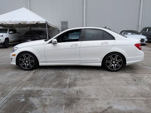 Used 2013 Mercedes-Benz C 250 Sedan image 9