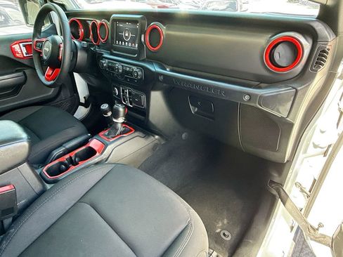 Used 2023 Jeep Wrangler Sport S image 34