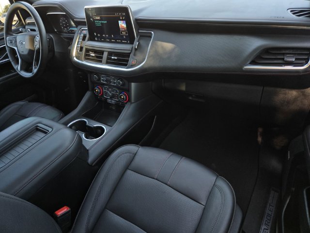 Used 2023 Chevrolet Suburban RST AWD/4WD image 7
