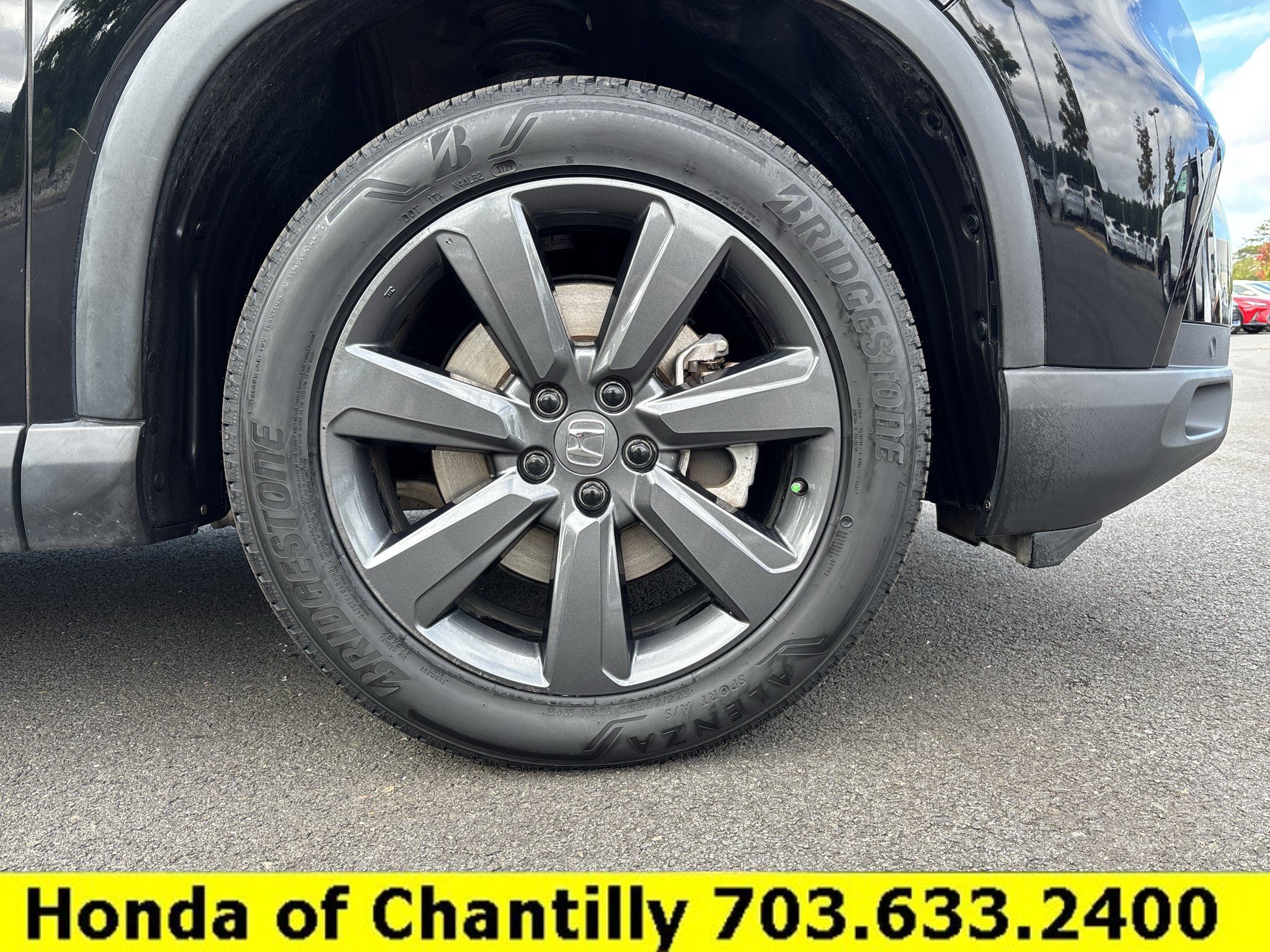 Certified 2025 Honda Pilot Sport image 29