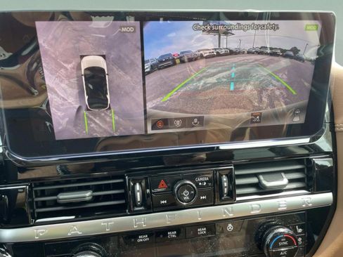 New 2026 Nissan Pathfinder Platinum AWD/4WD image 26