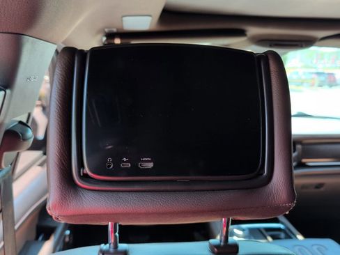 Used 2022 Ford Expedition King Ranch RWD image 18