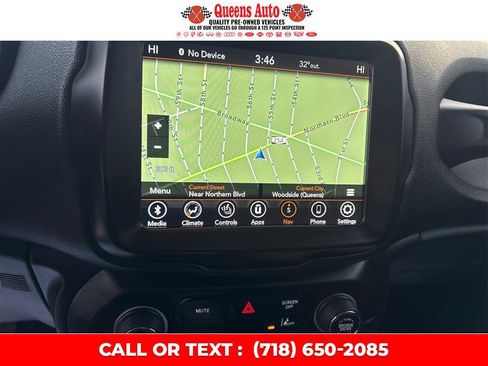 Used 2021 Jeep Renegade Trailhawk image 39
