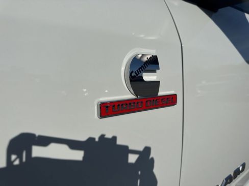 Used 2024 RAM 2500 Big Horn image 34