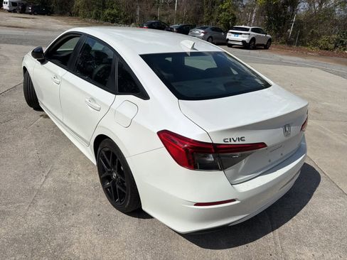 Used 2024 Honda Civic Sport image 8