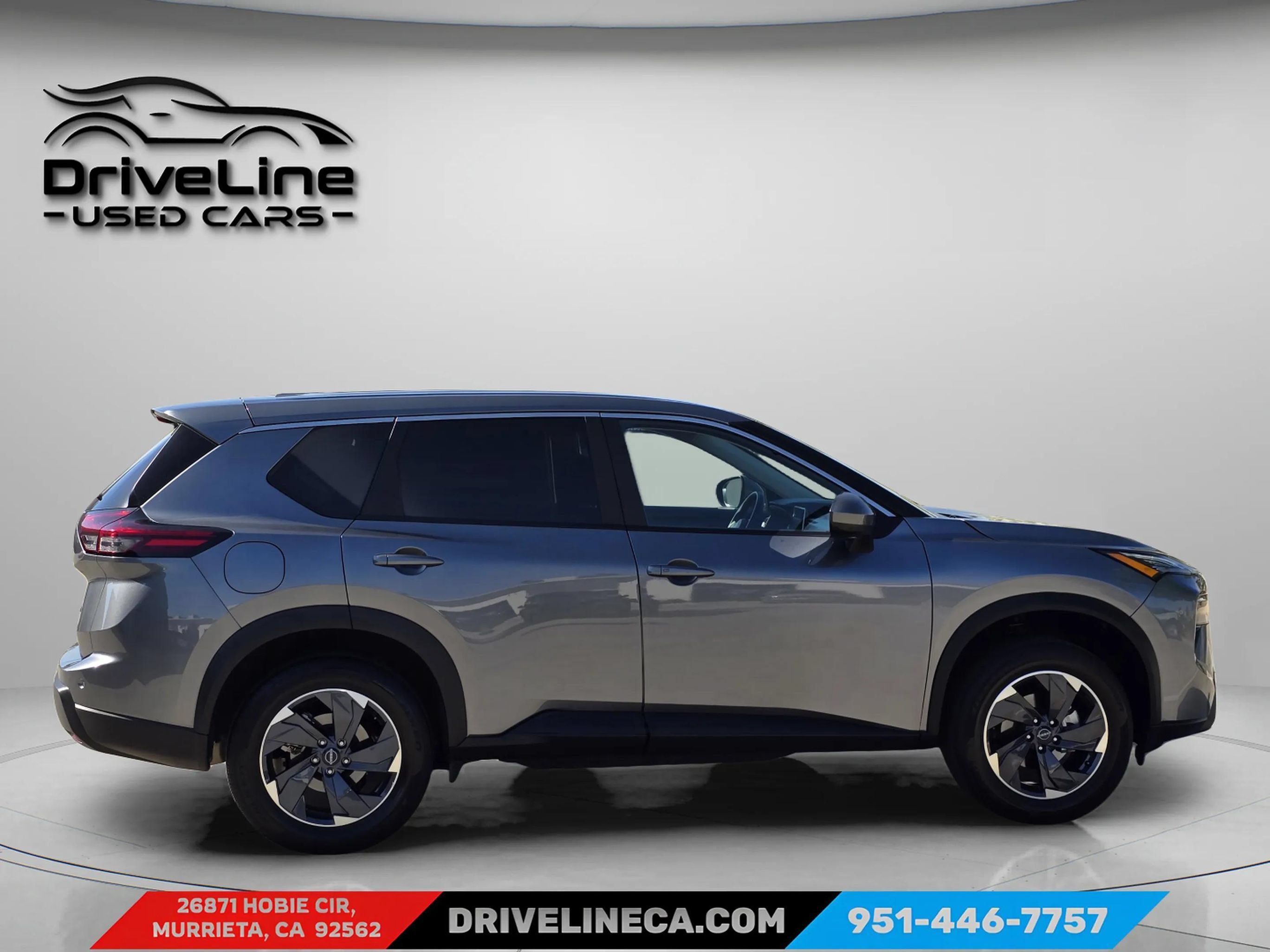 Used 2024 Nissan Rogue SV FWD image 16