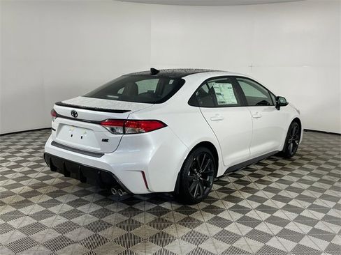 New 2026 Toyota Corolla SE w/ SE Package image 6
